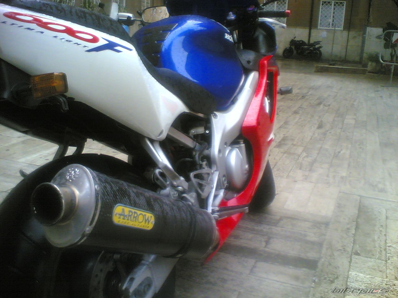 Photo 1931365