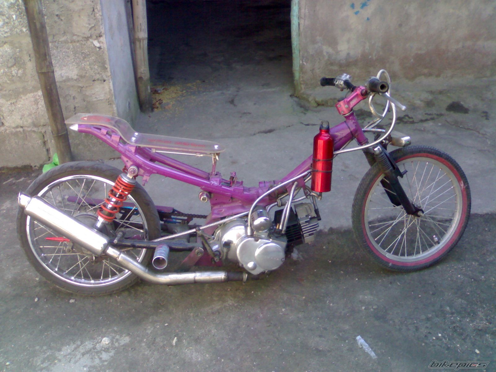 Photo 1931499