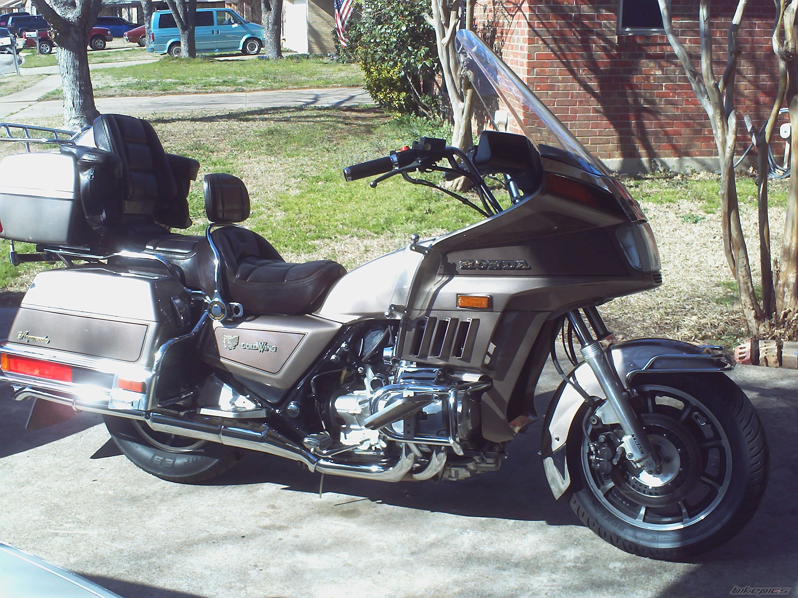 Photo 1931508