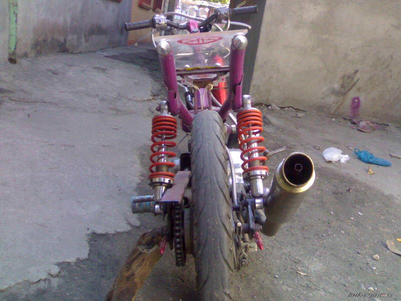 Photo 1931598