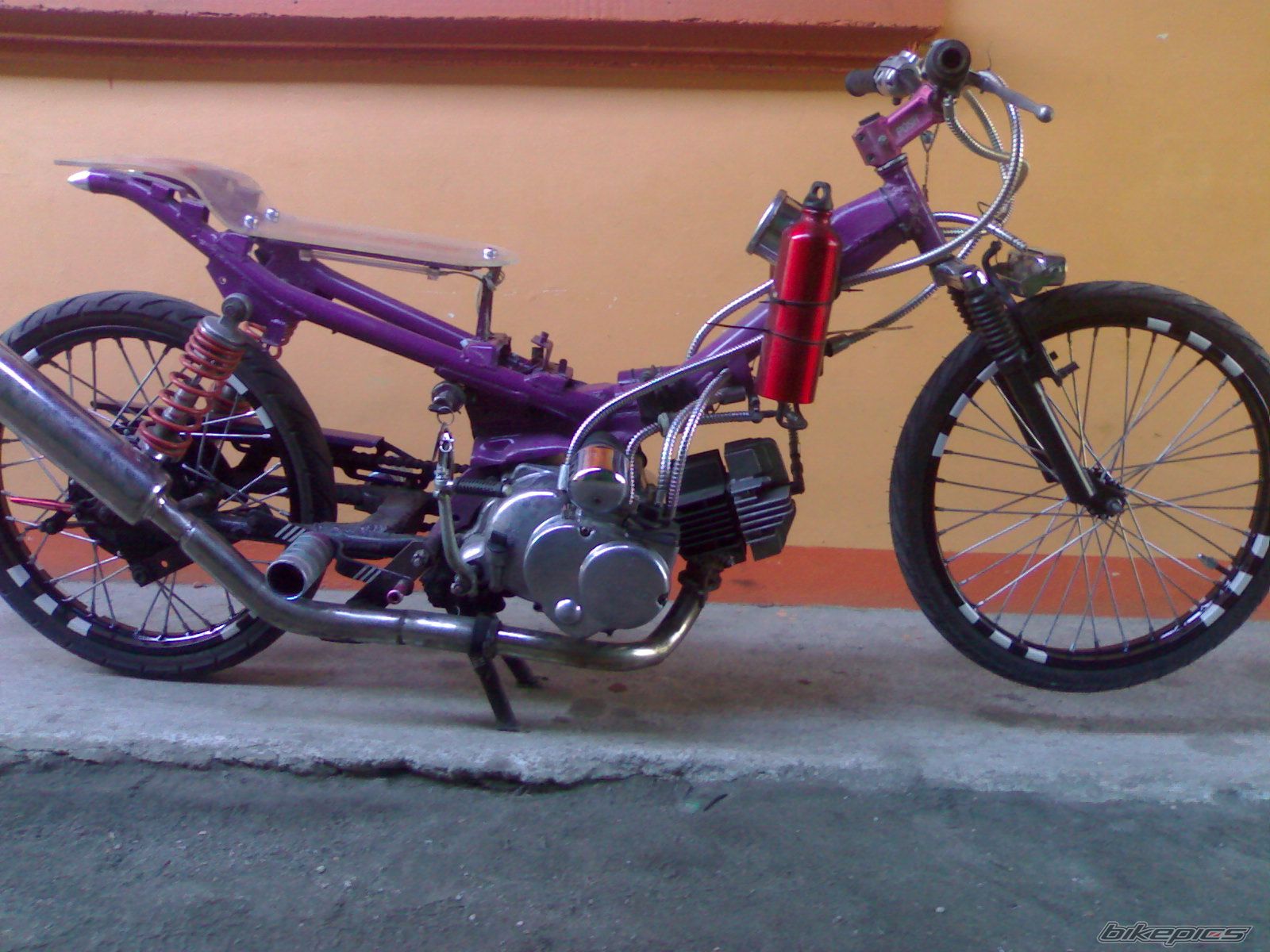 Photo 1931614