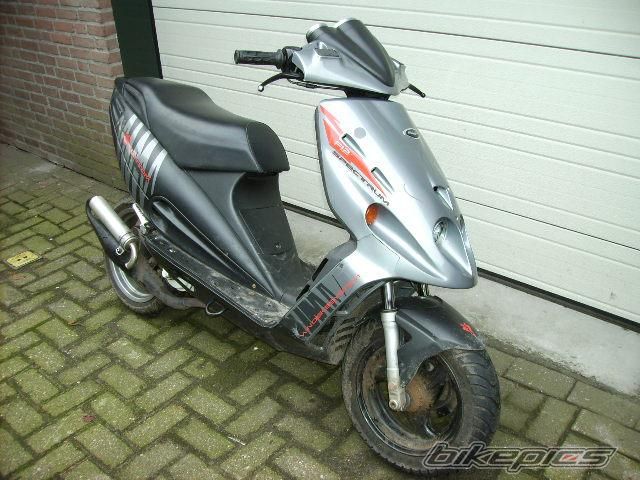 Photo 1931641