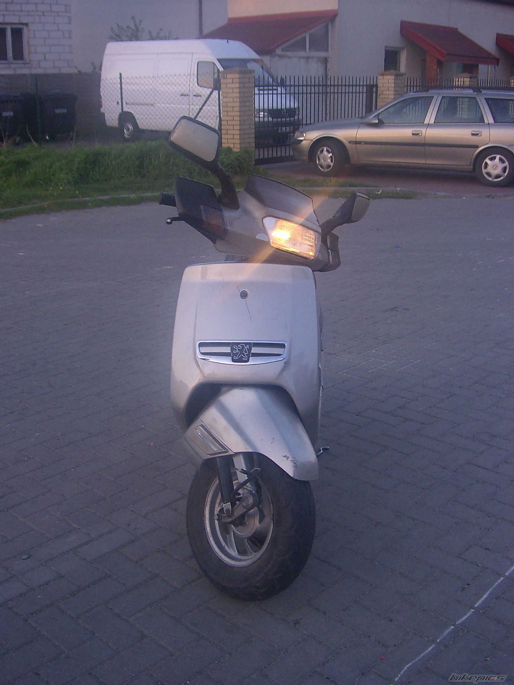 Photo 1931819
