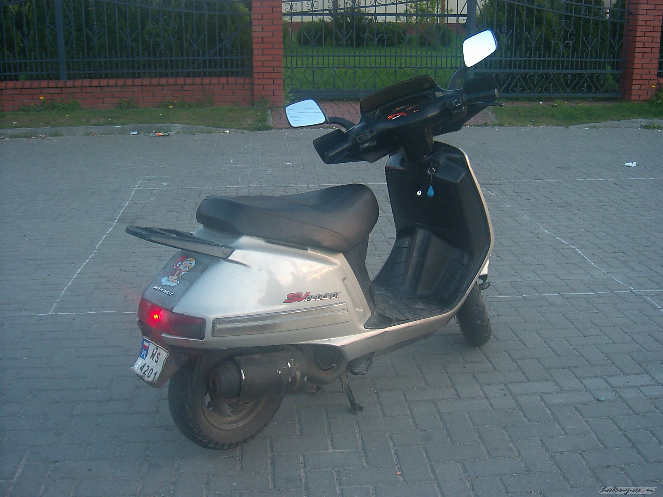Photo 1931833