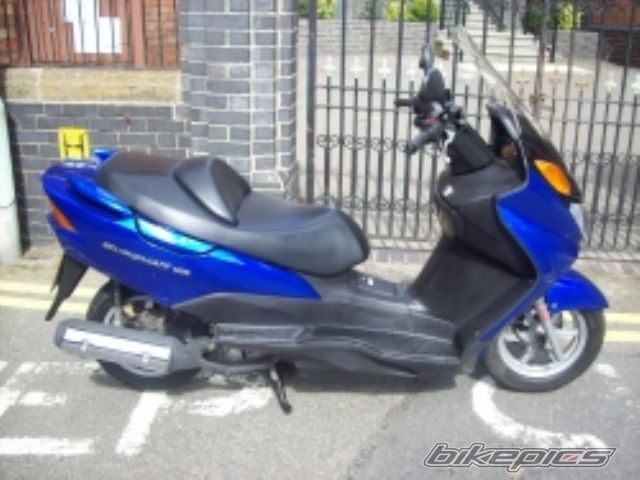 Photo 1931849