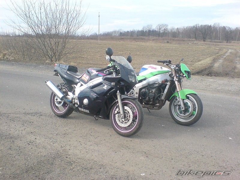 Photo 1932086