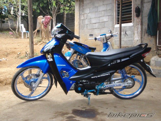 Photo 1932161