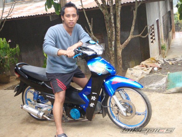 Photo 1932162