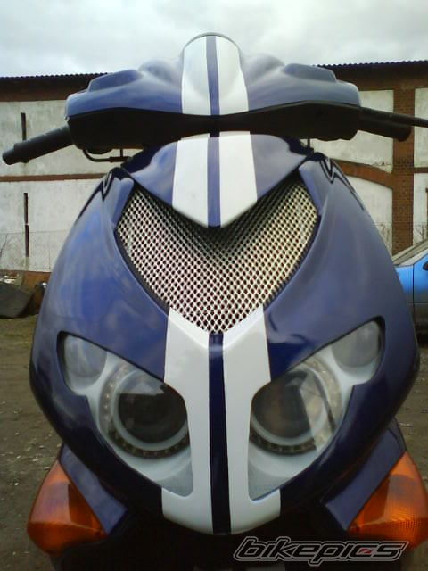 Photo 1932249