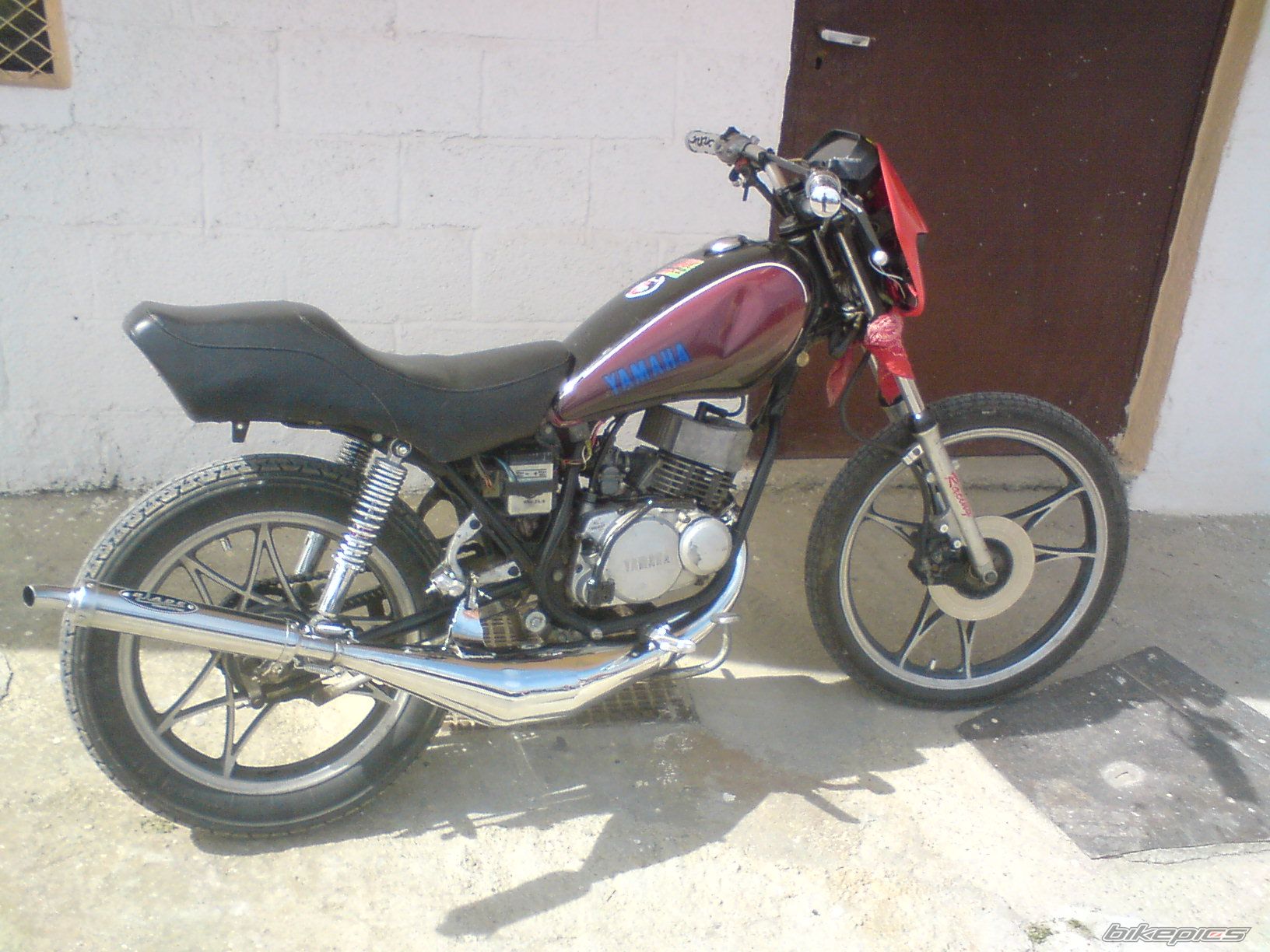 Photo 1932386