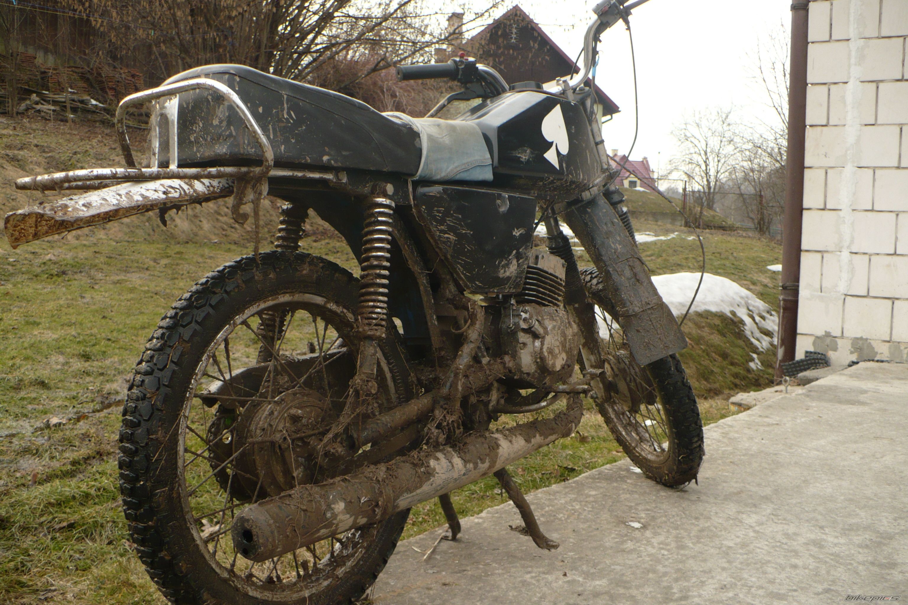 Photo 1932636