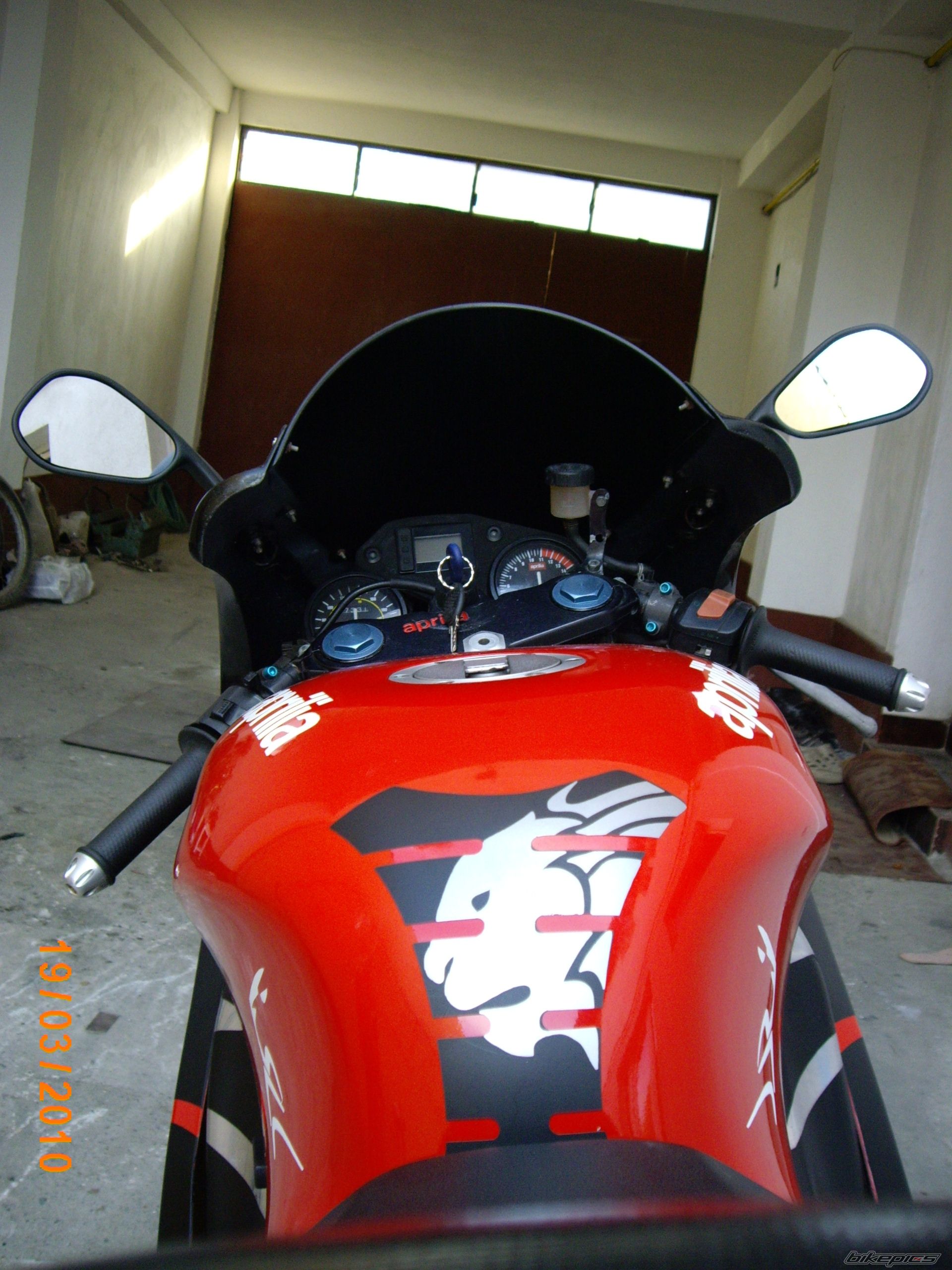 Photo 1932703