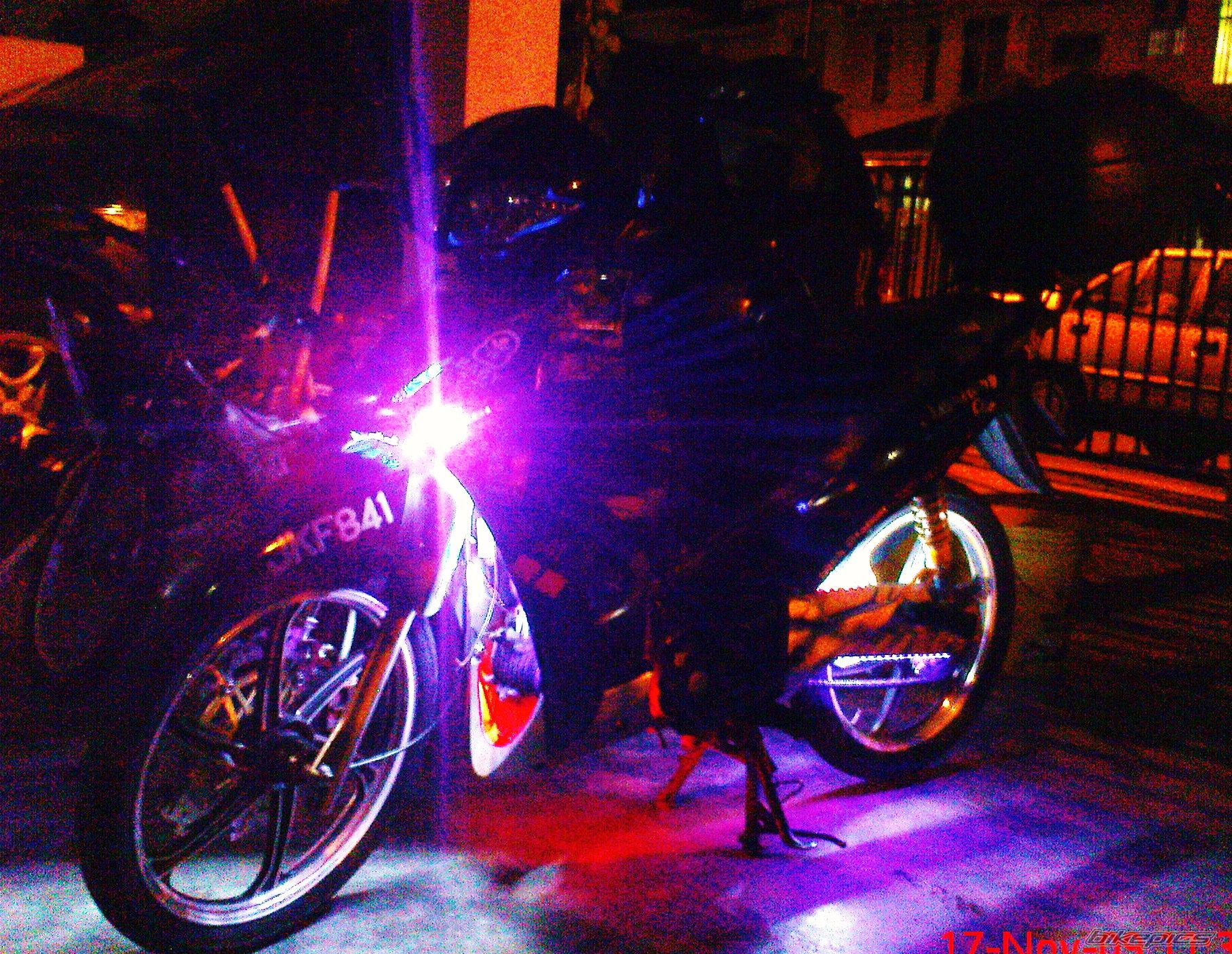 Photo 1932795