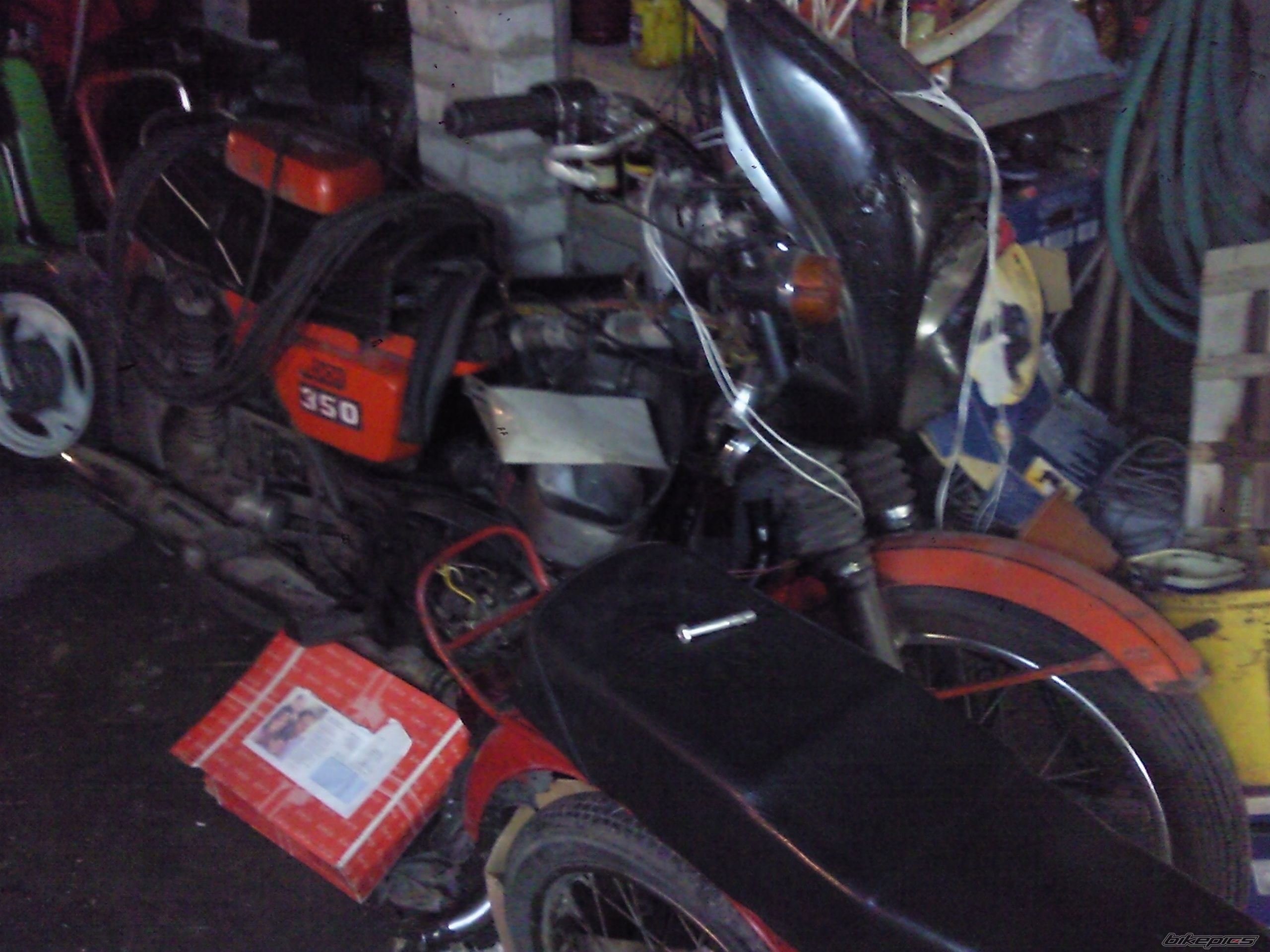 Photo 1933086