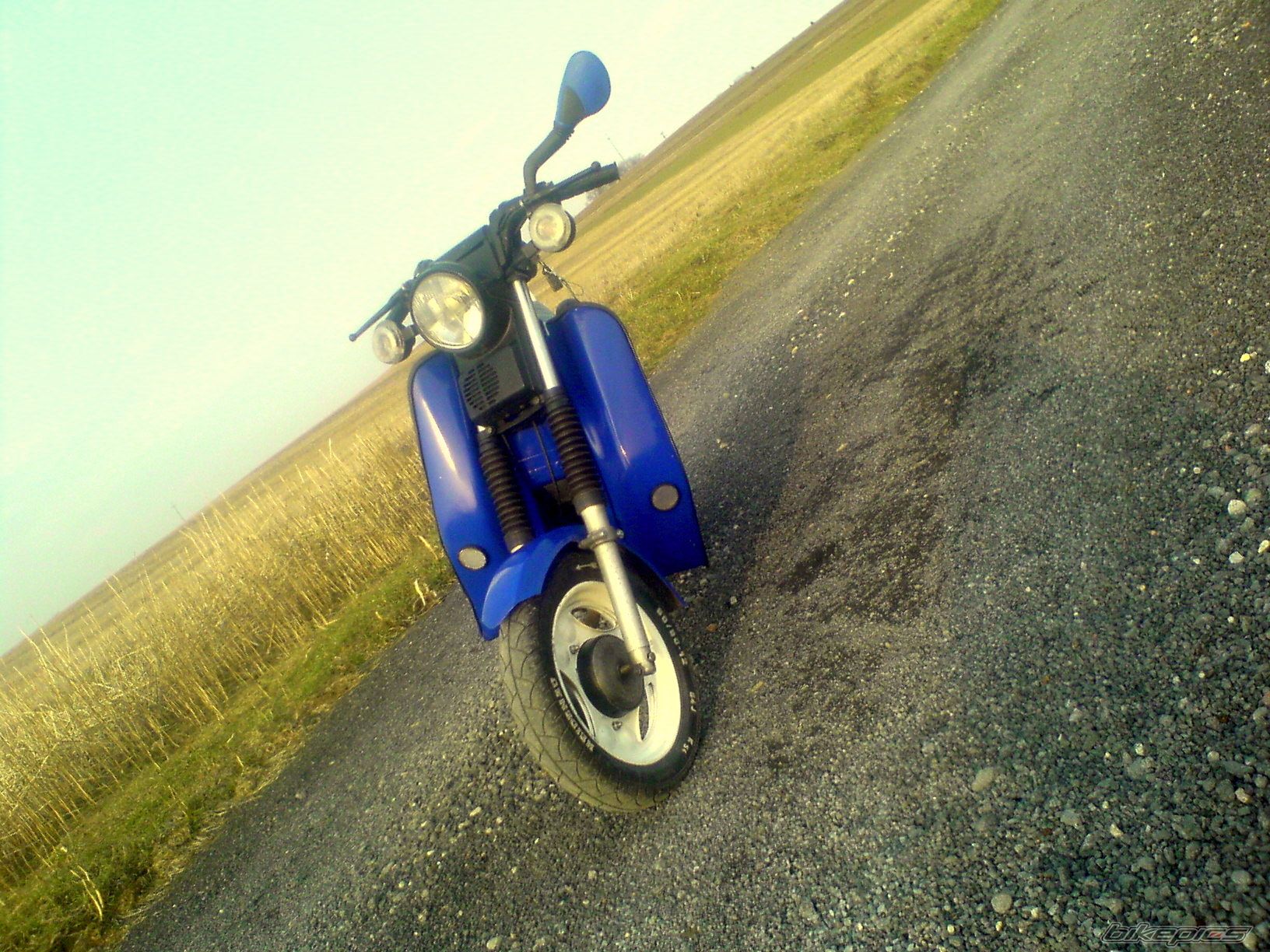 Photo 1933582