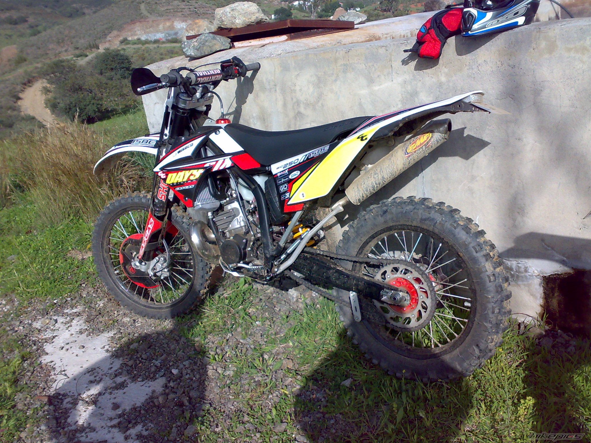 Photo 1933706