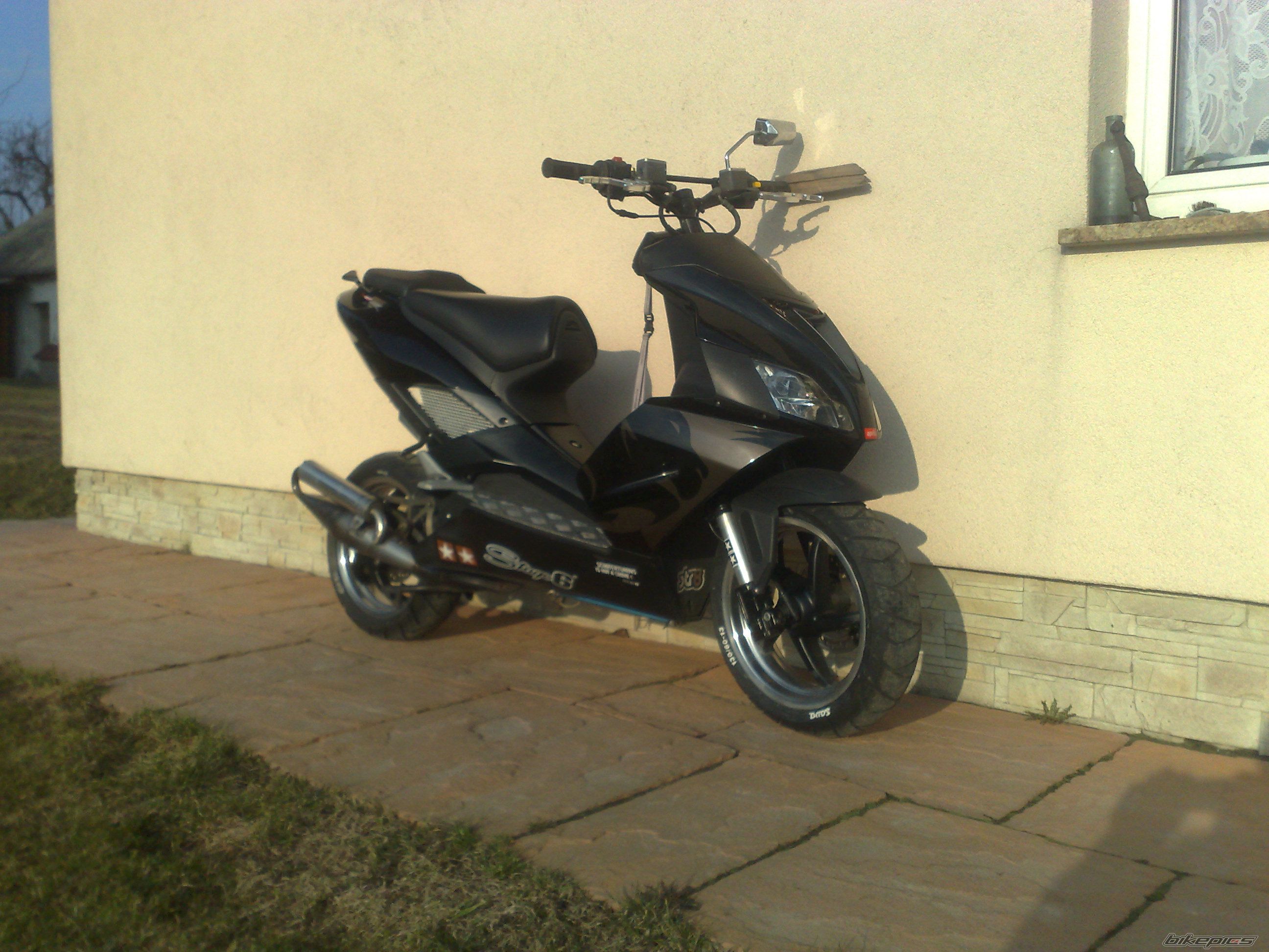 Photo 1933742