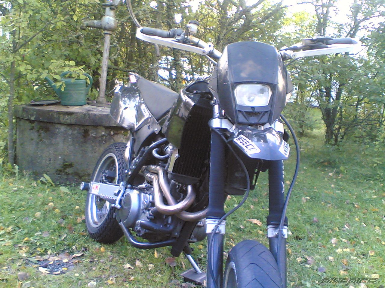 Photo 1934145