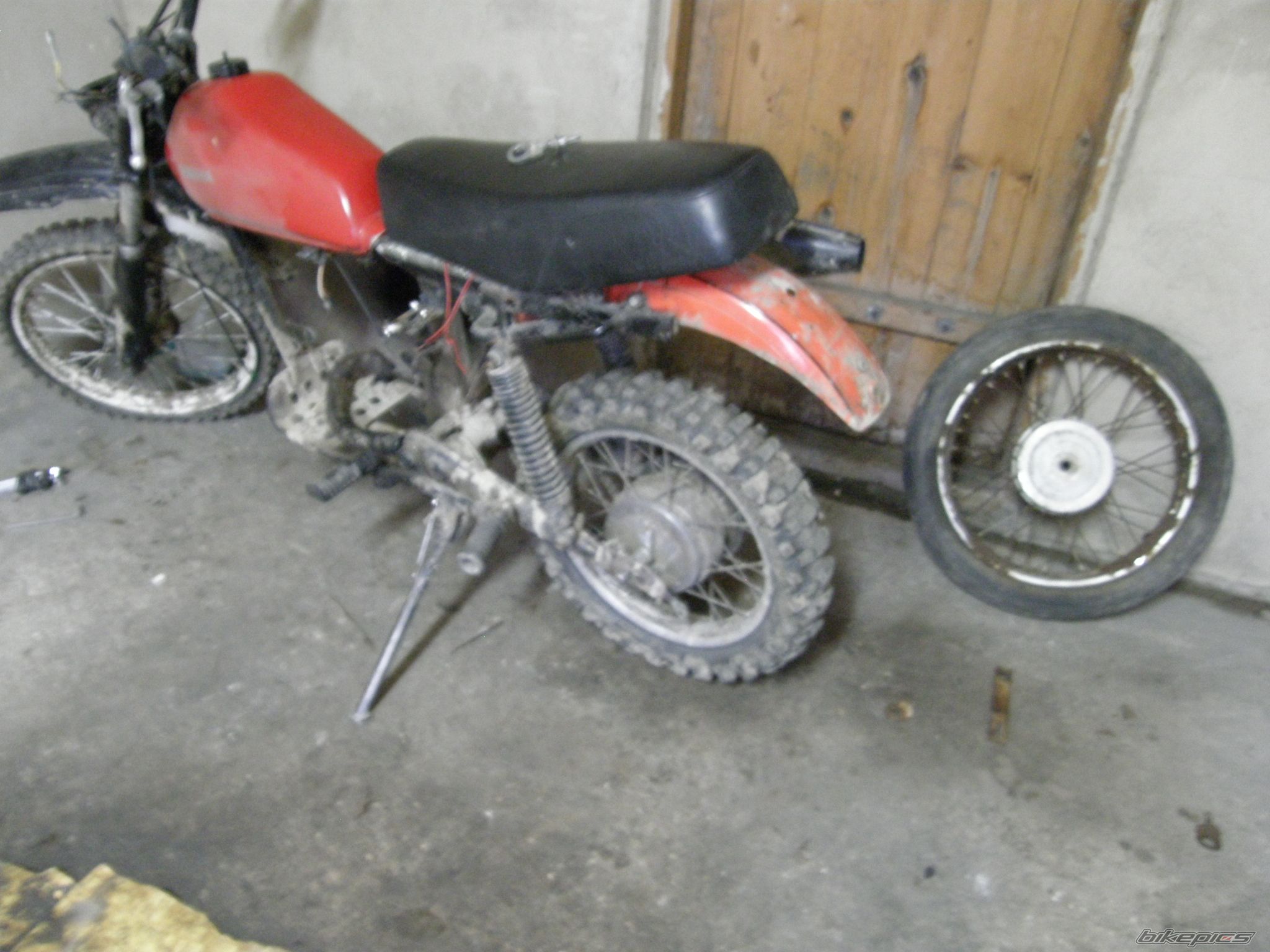 Photo 1934255