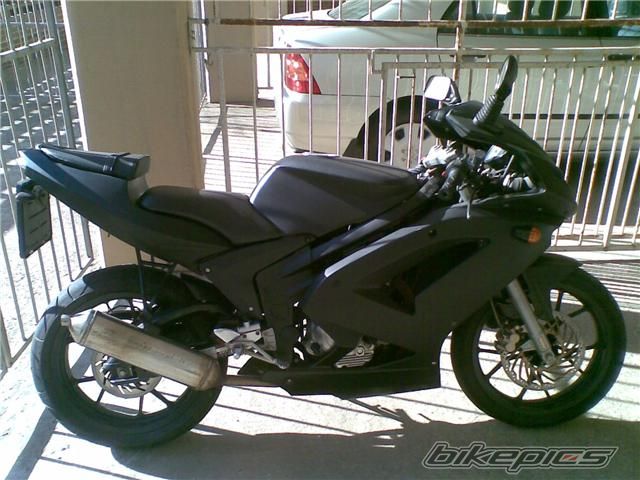Photo 1934757