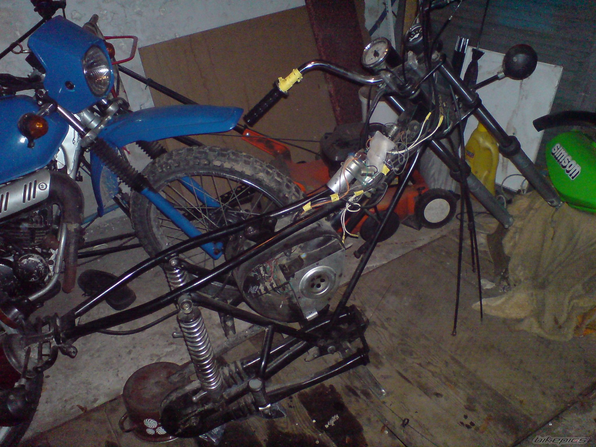 Photo 1935096