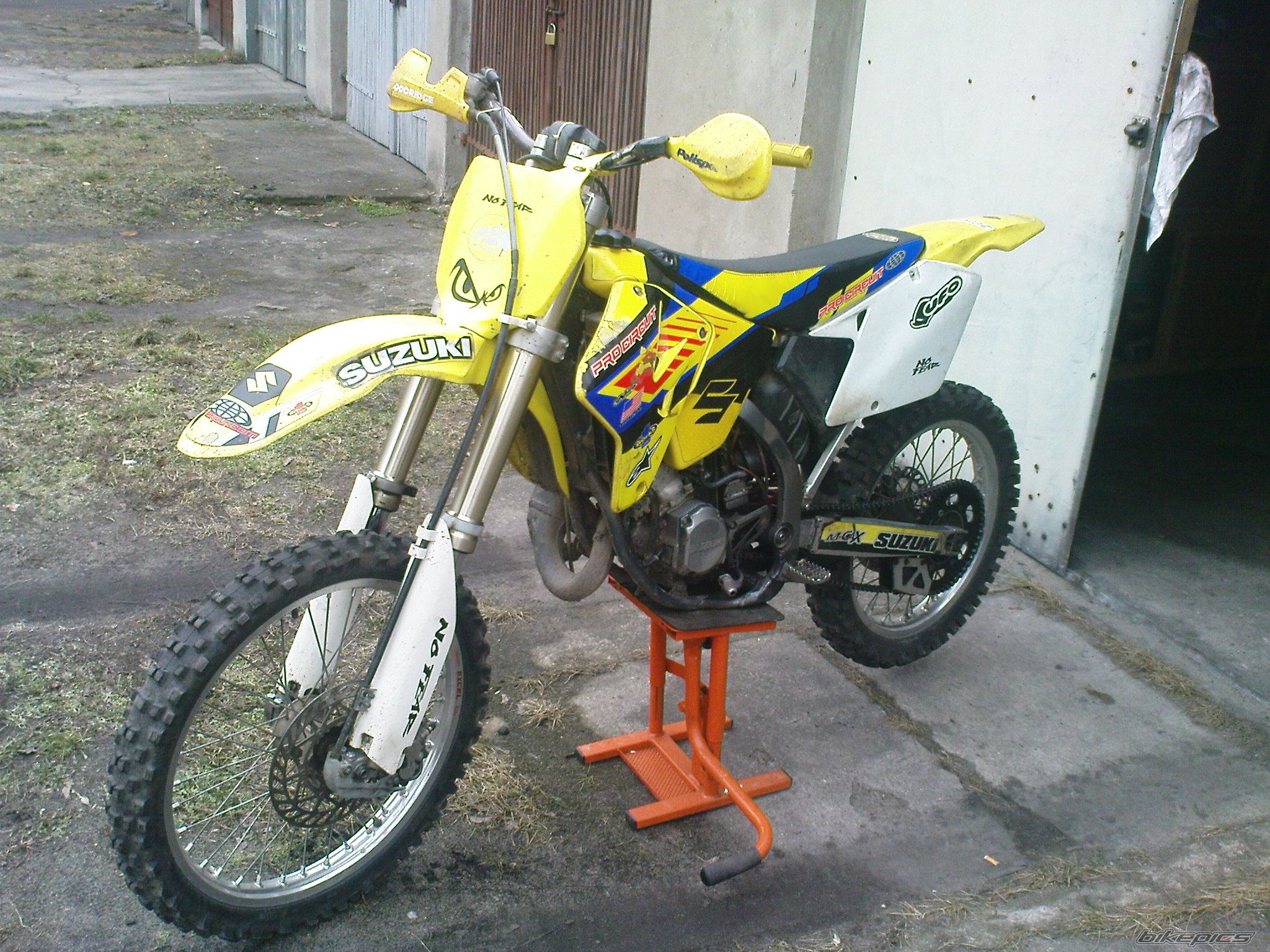 Photo 1935171