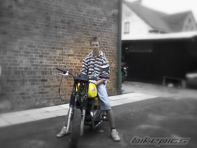 Photo 1935543