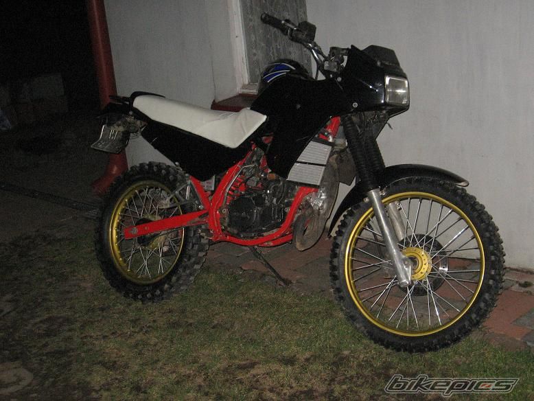 Photo 1935640