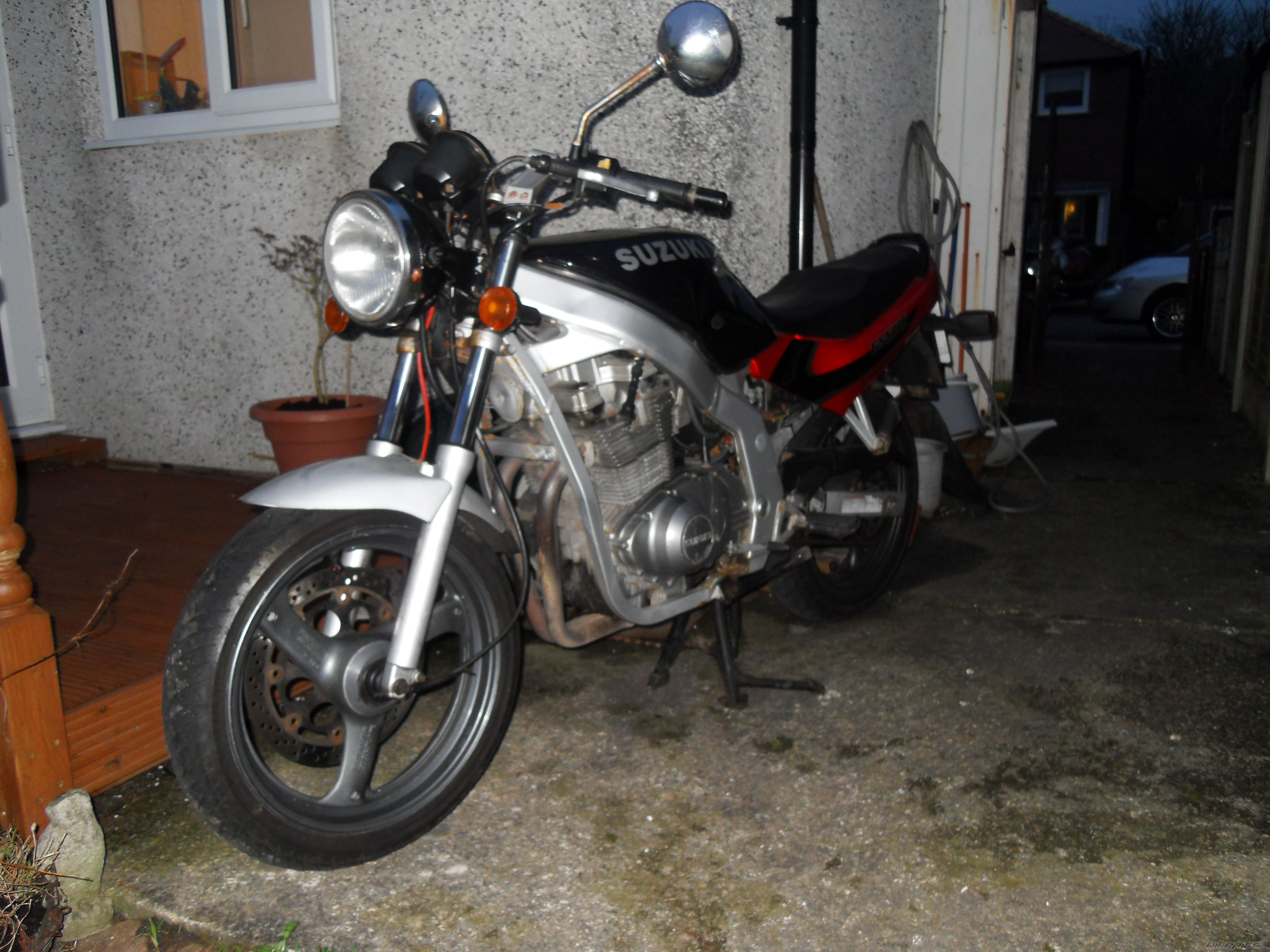 Photo 1935702