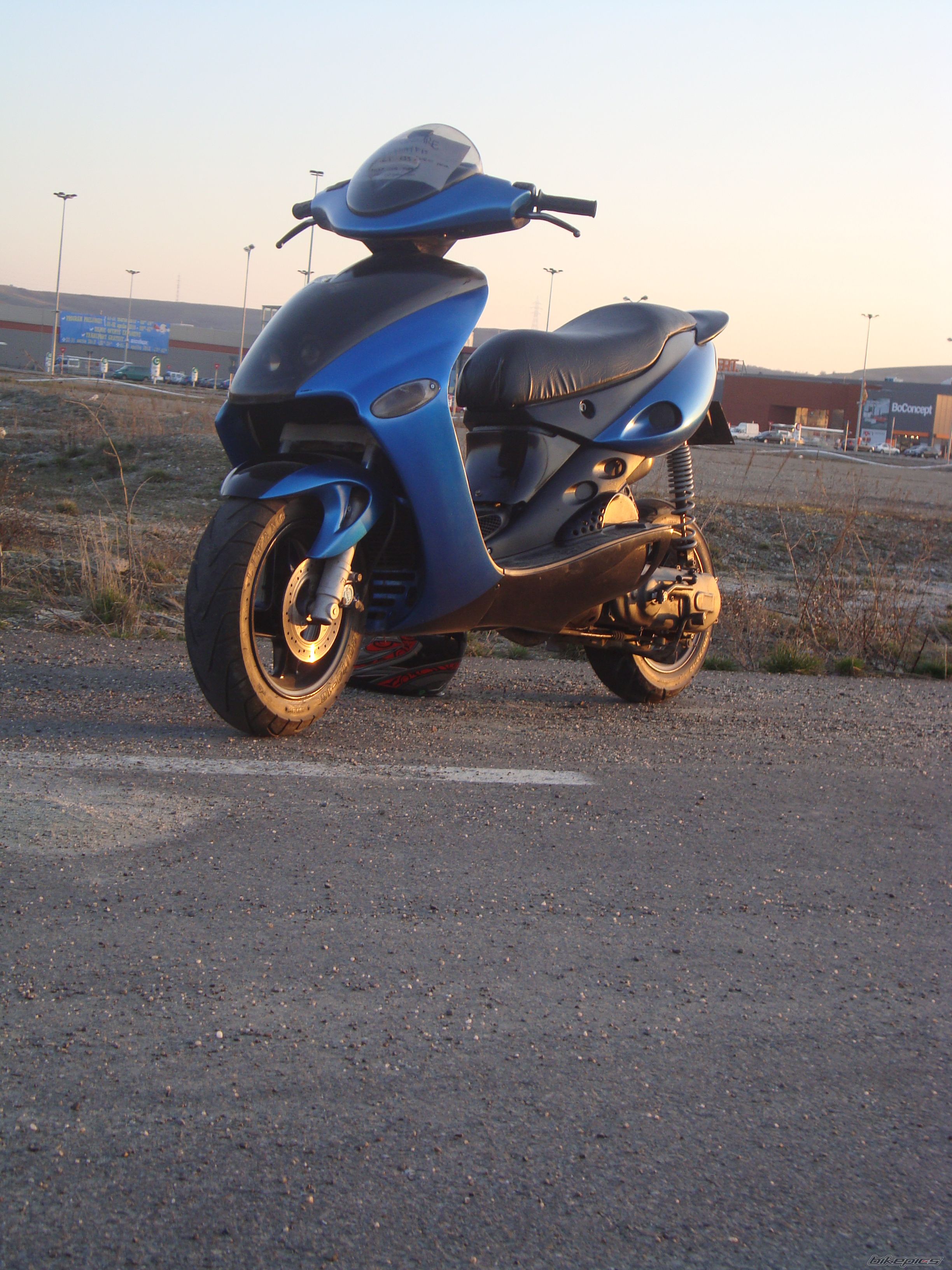 Bike Photo 1935759