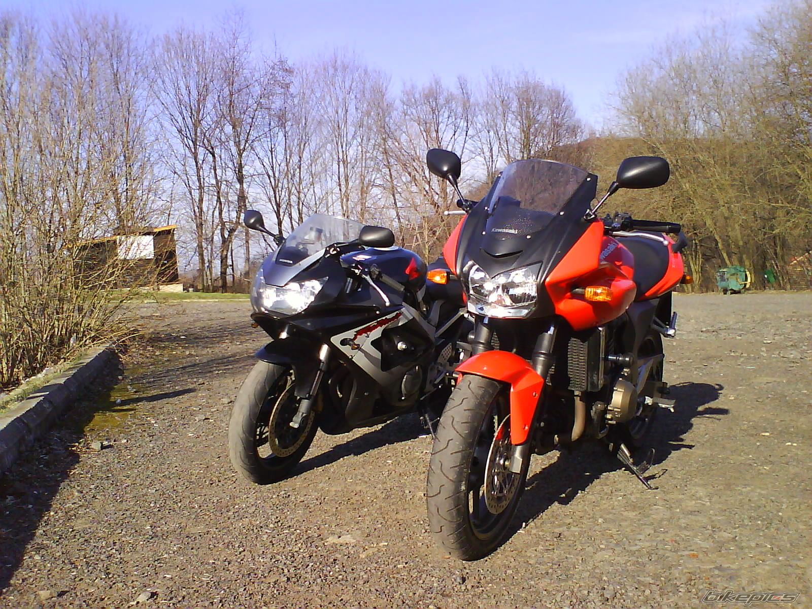 Photo 1936091