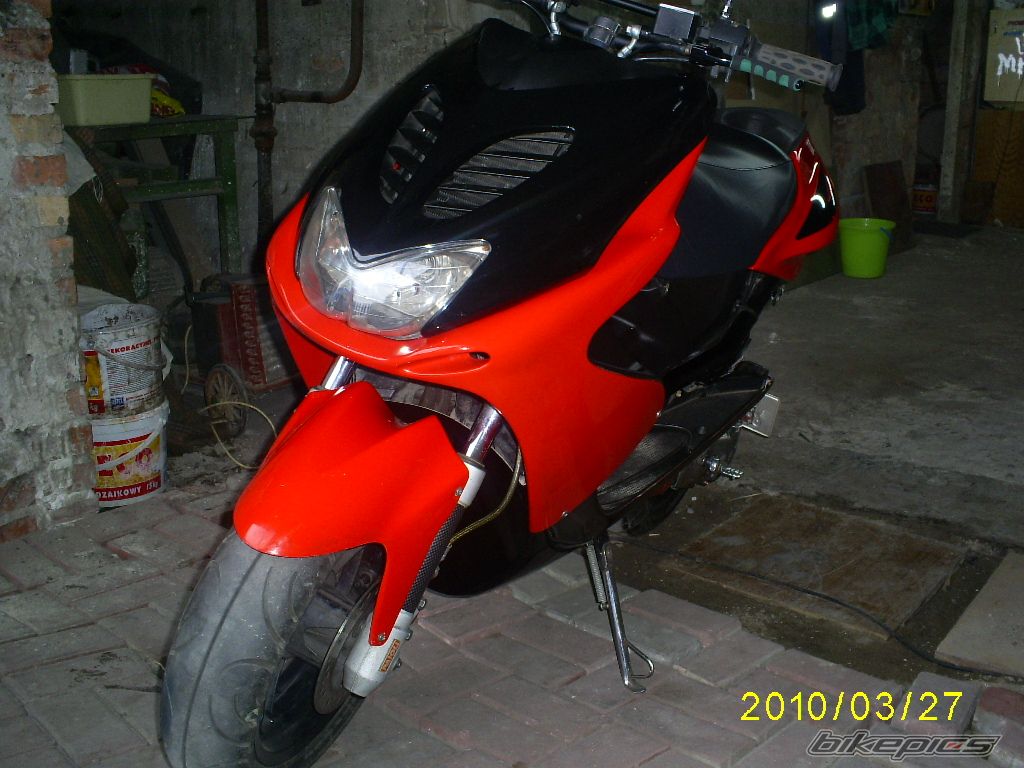 Photo 1936175