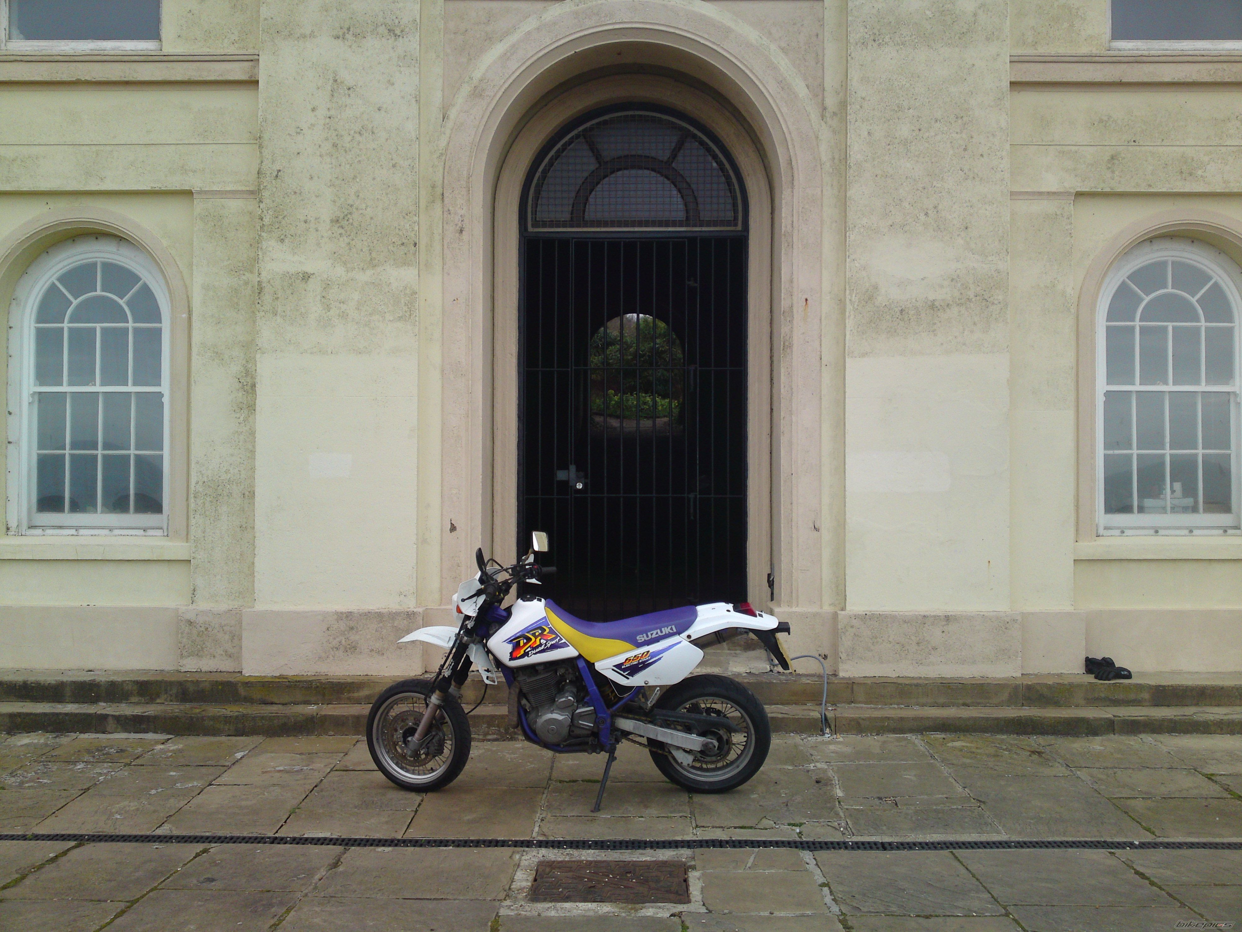 Photo 1936557
