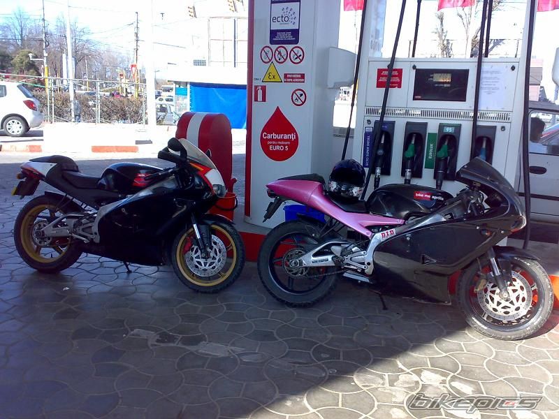 Photo 1936855