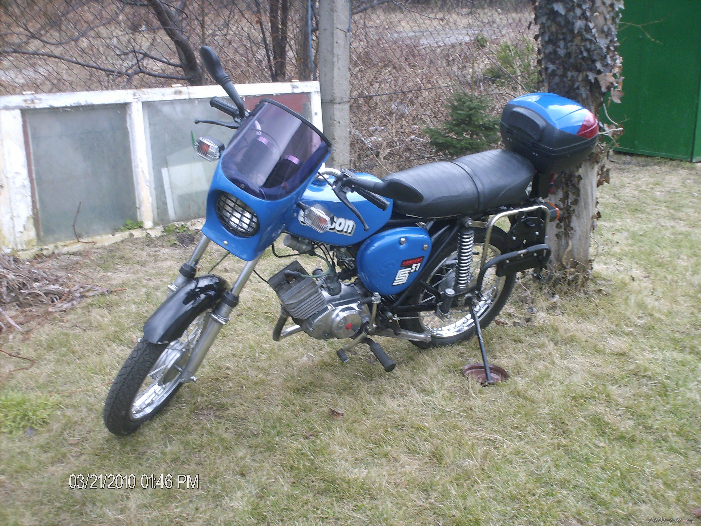 Photo 1937135