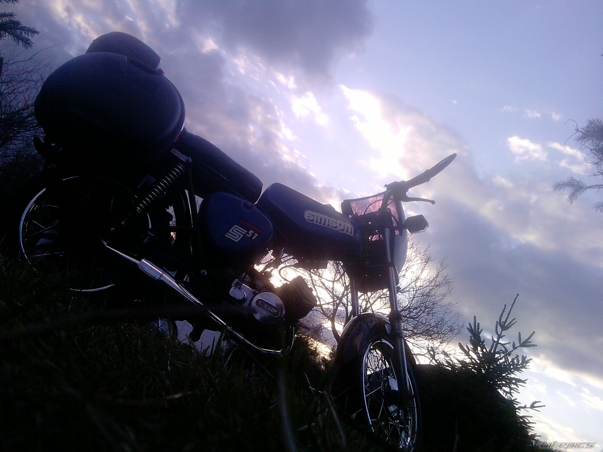 Photo 1937139