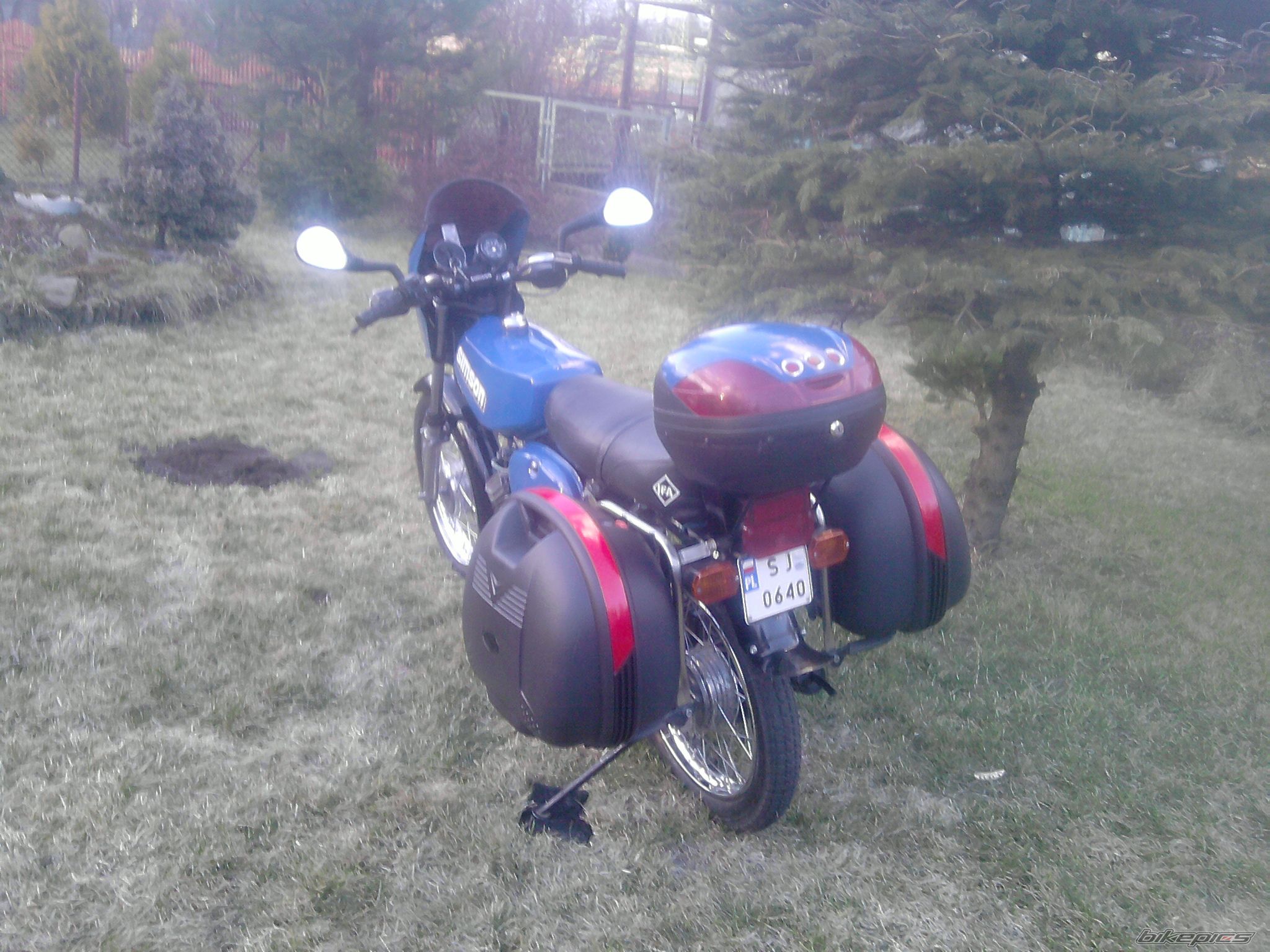 Photo 1937144
