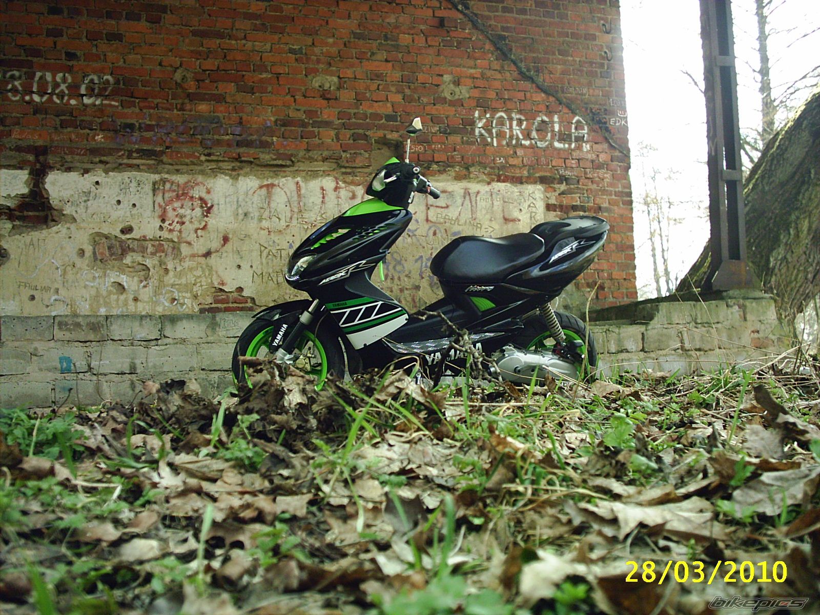 Photo 1937156