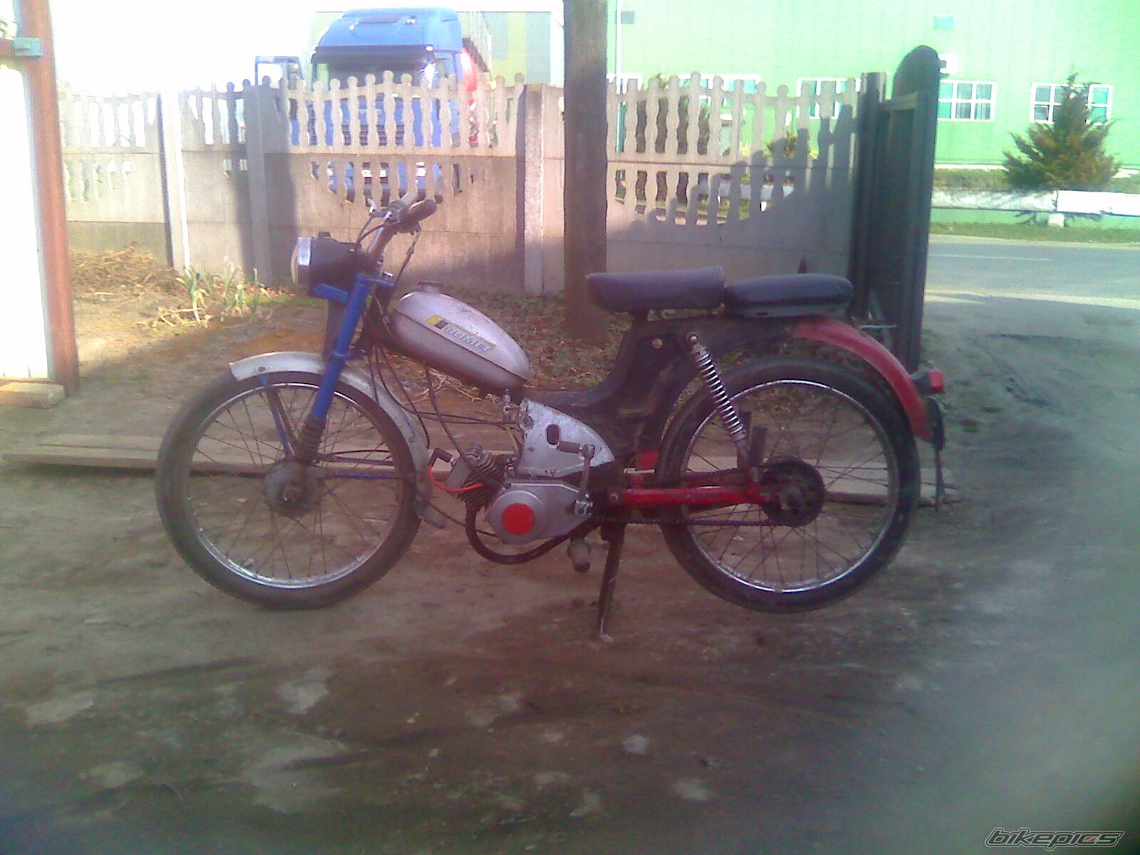 Photo 1937272