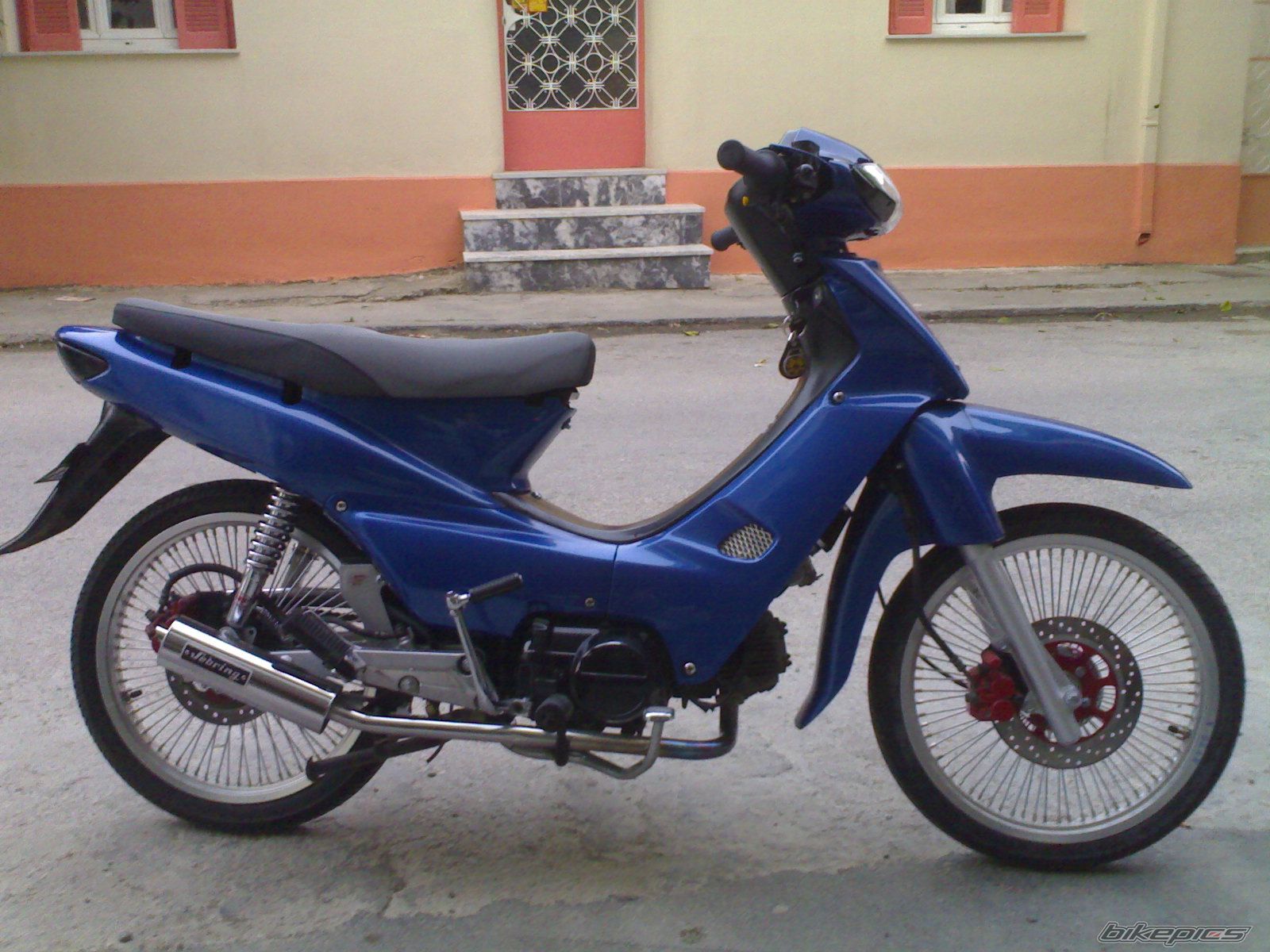 Photo 1937324