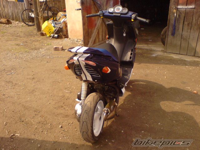 Photo 1937696