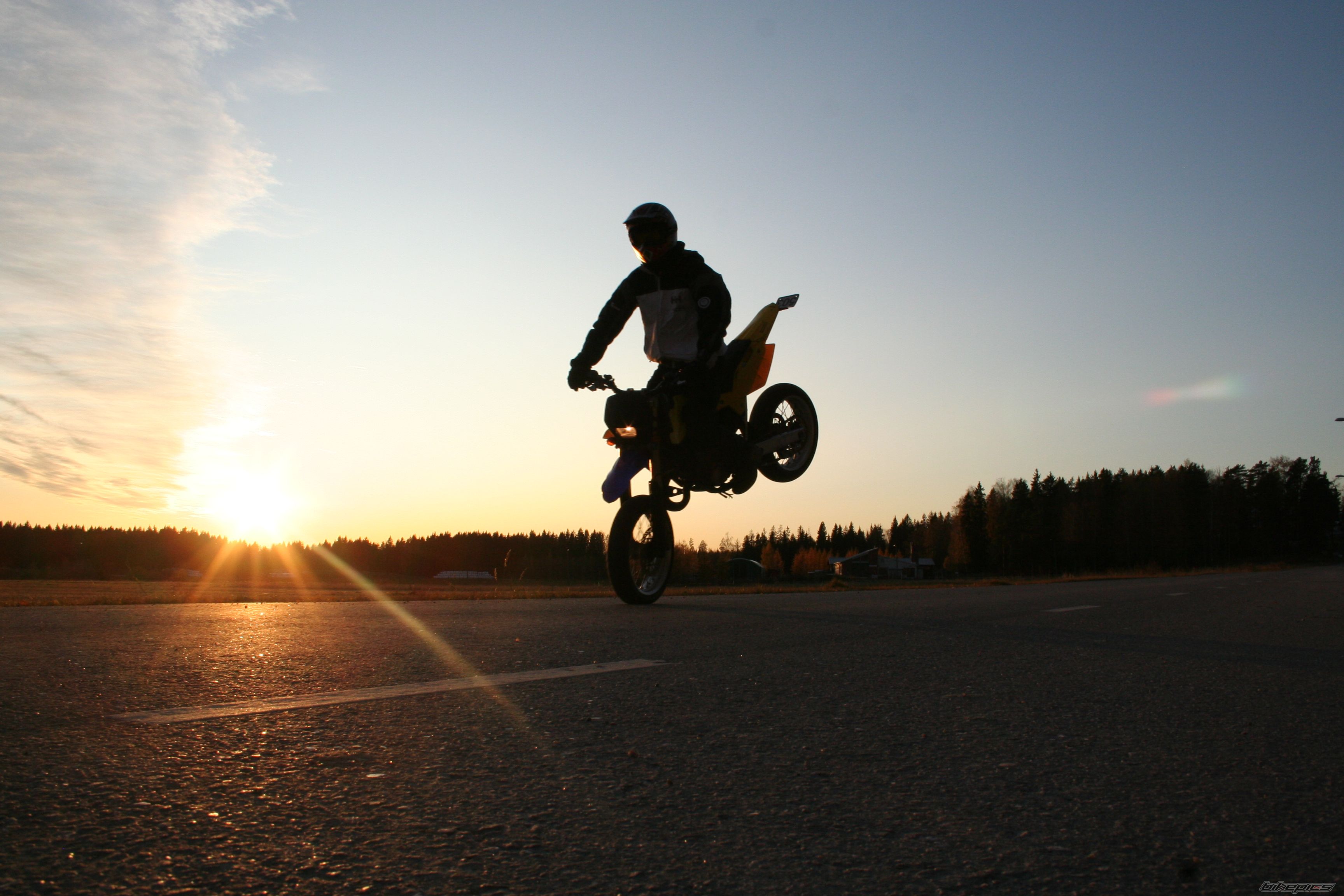Bike Photo 1938271