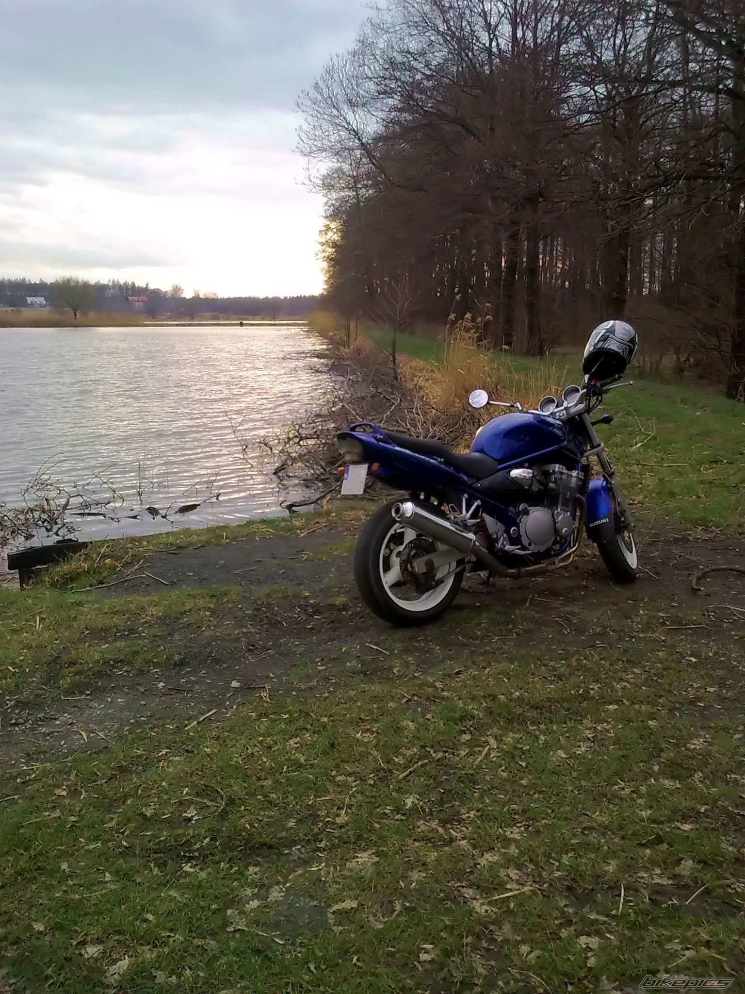 Bike Photo 1938373