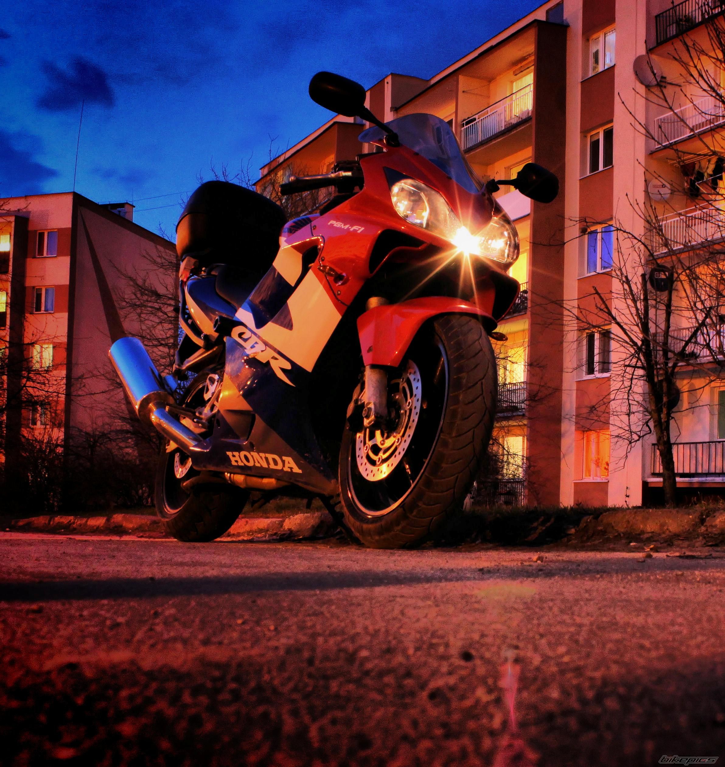 Bike Photo 1938444