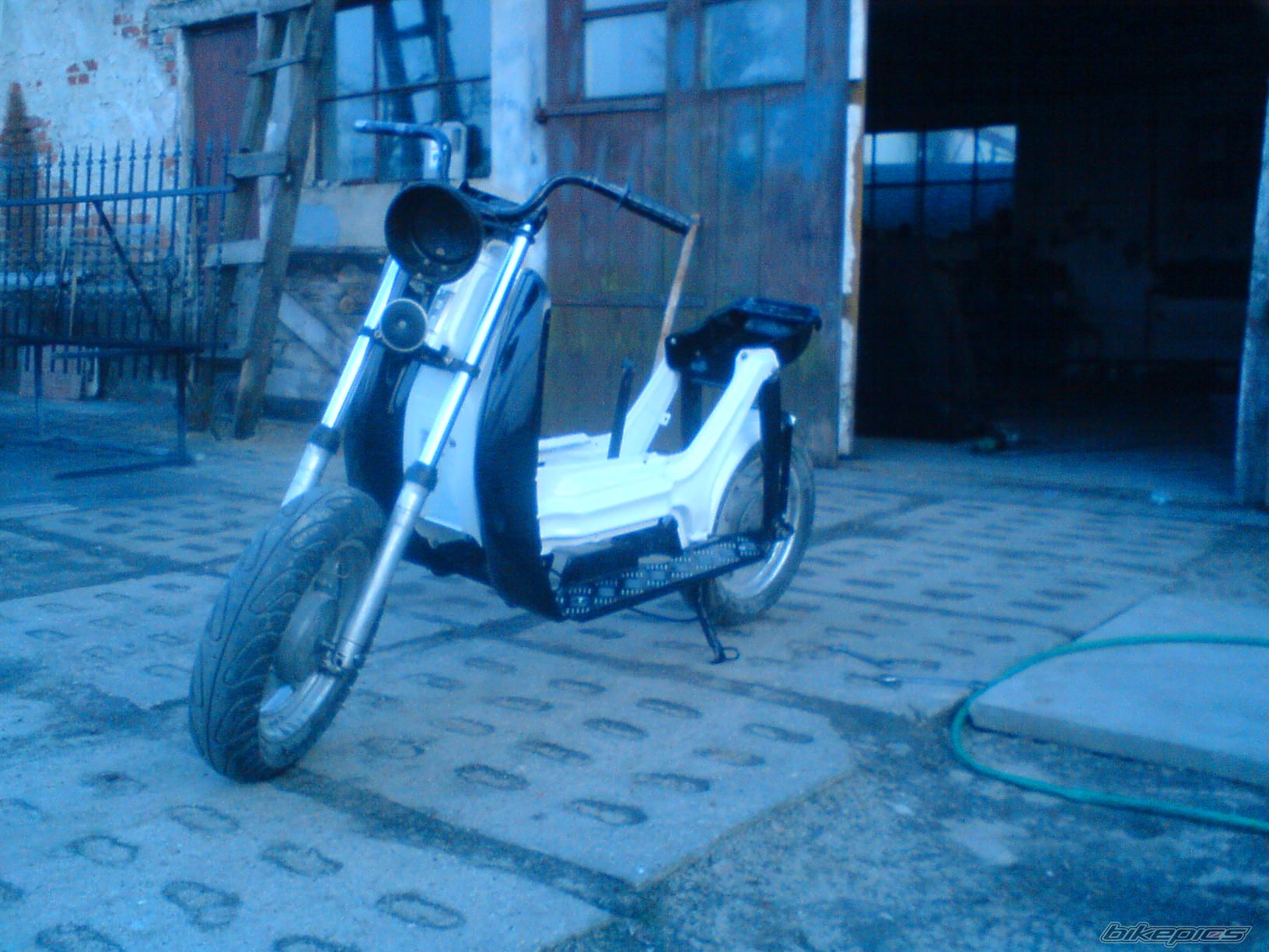 Photo 1939329