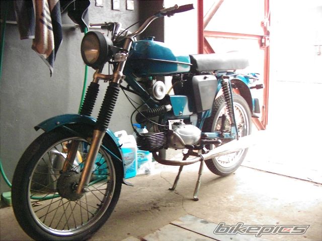 Photo 1939653
