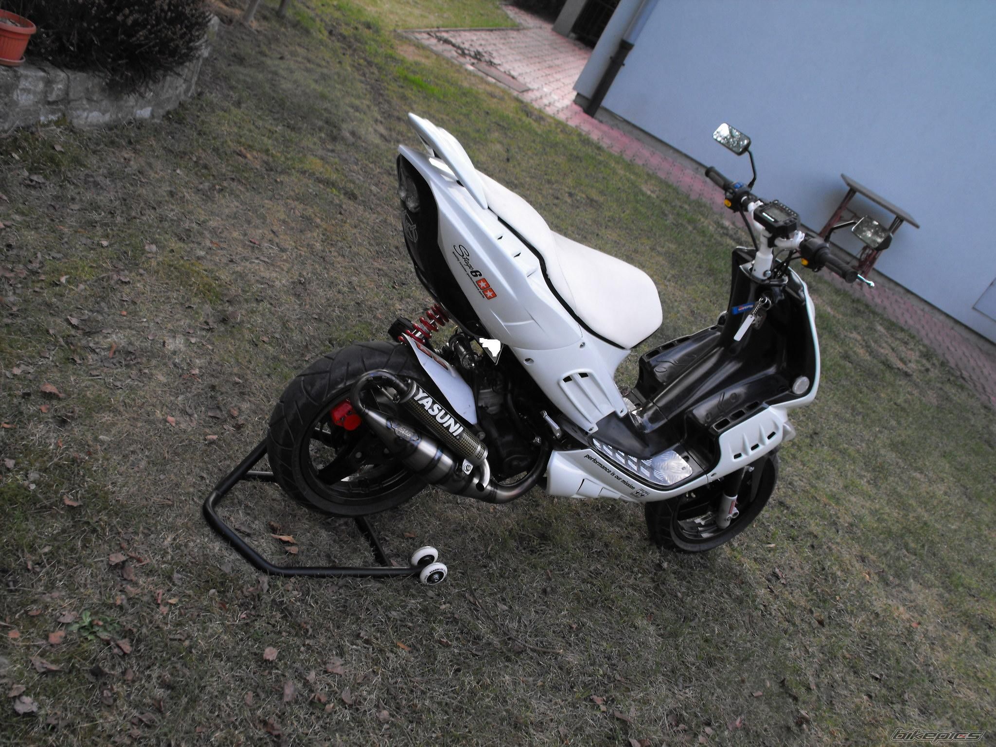 Photo 1939917