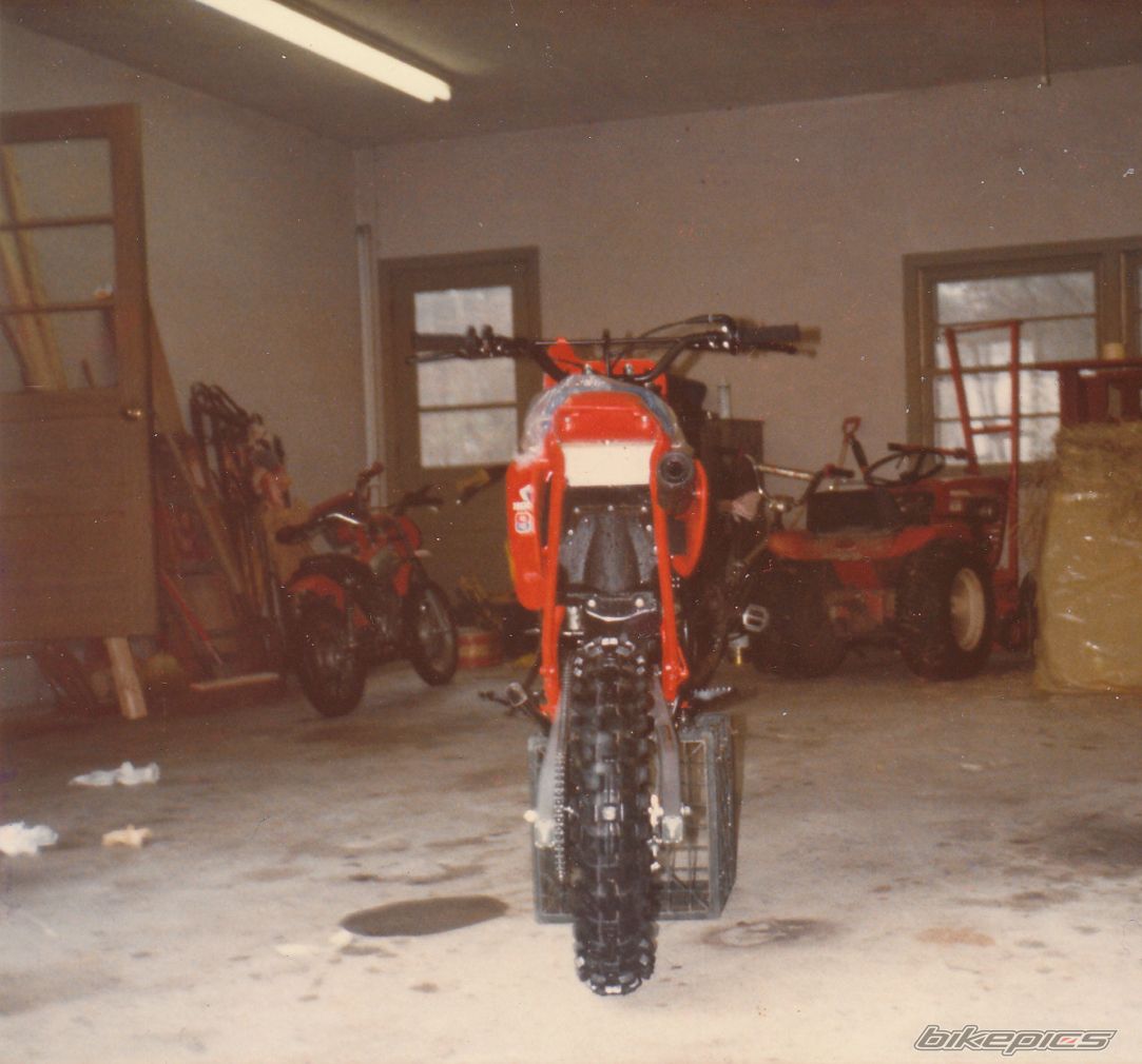 Photo 1939993