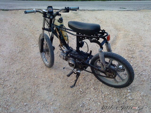 Photo 1940076