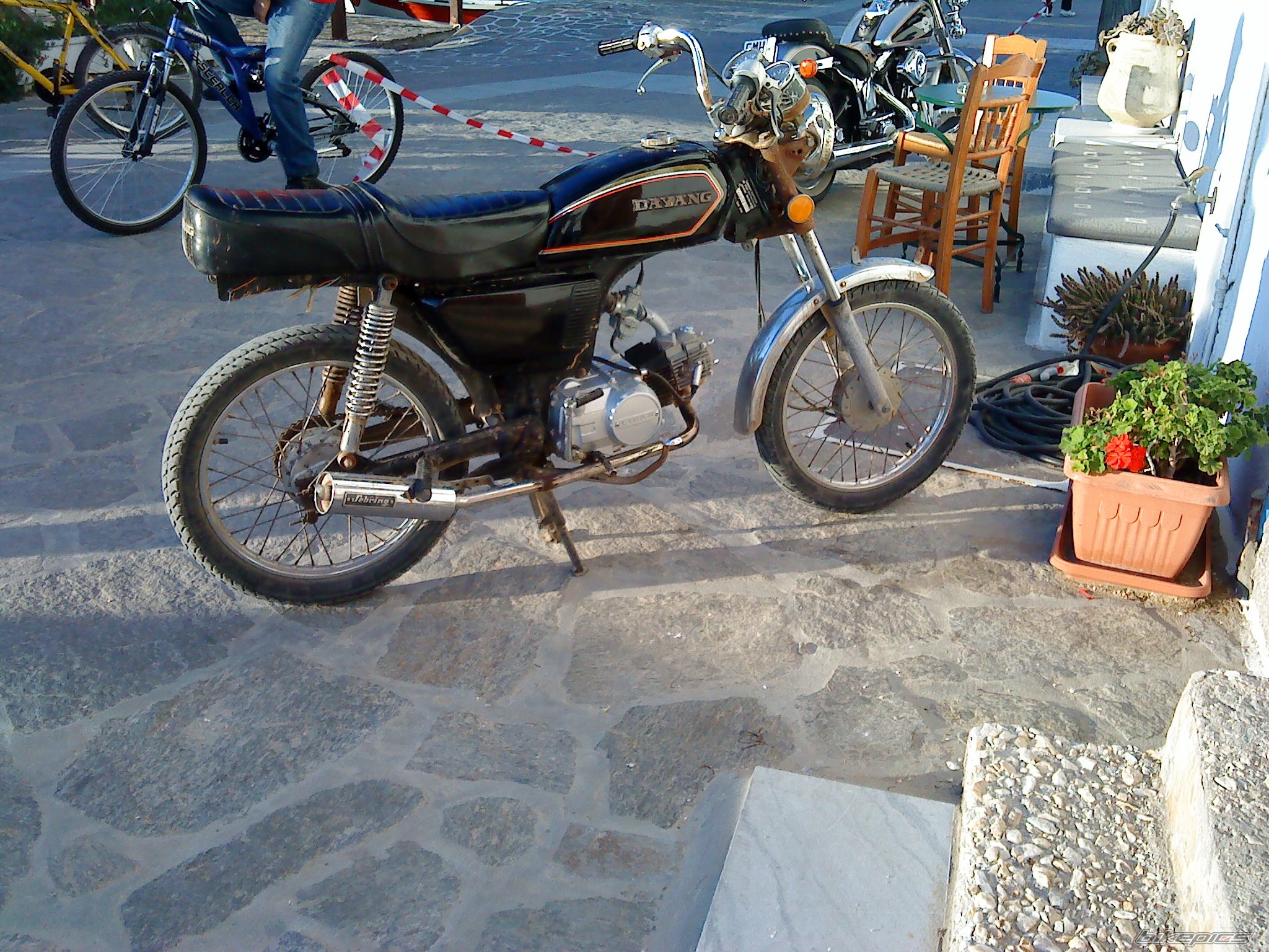 Photo 1940097